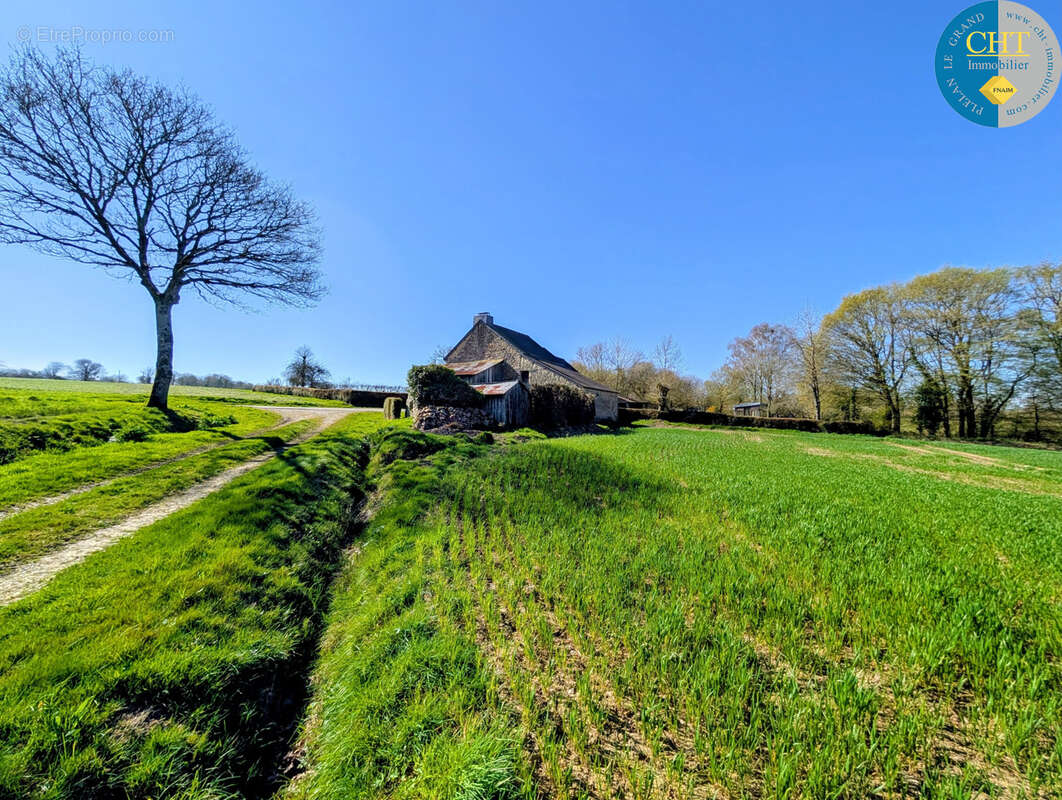 Maison à PAIMPONT