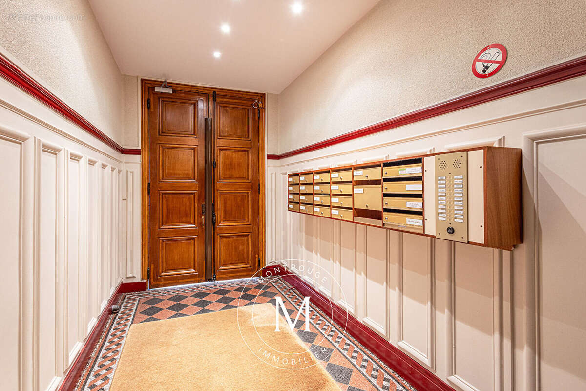 Appartement à MONTROUGE