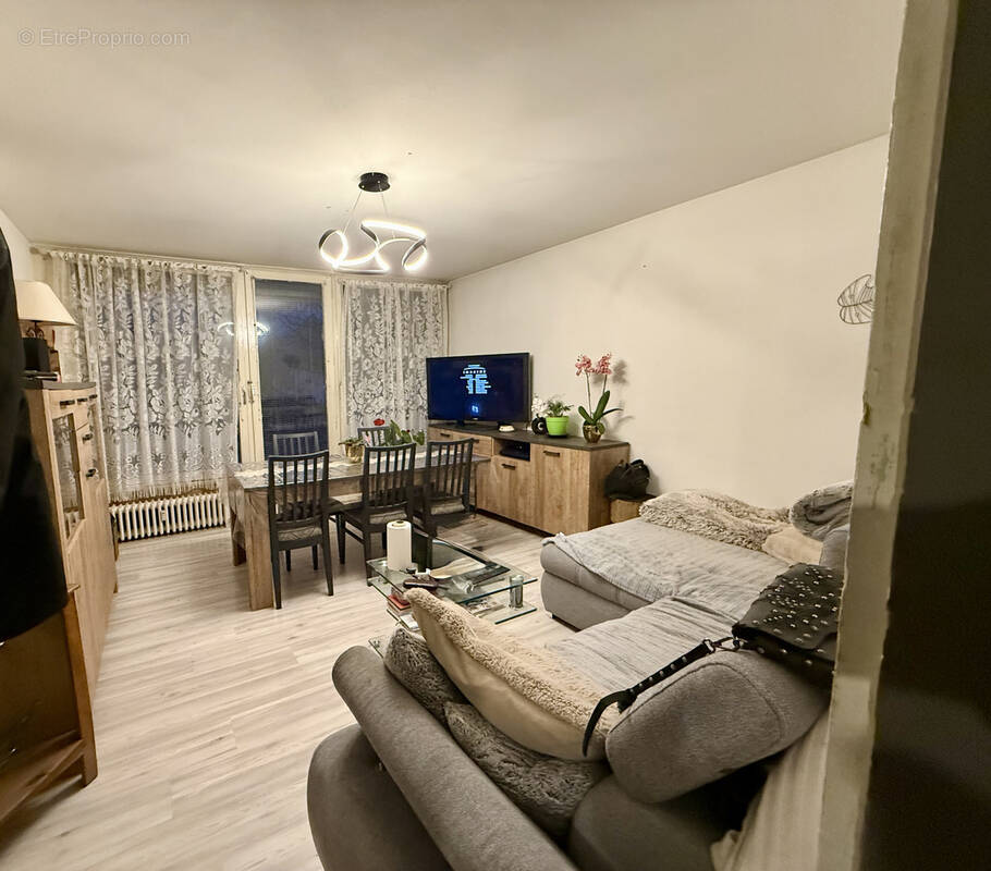 Appartement à CLUSES