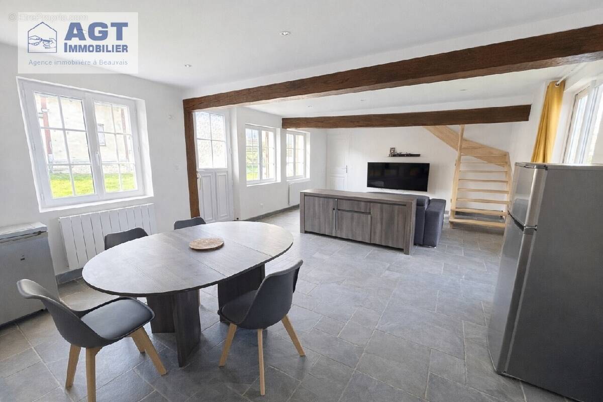 Maison à LACHAPELLE-AUX-POTS