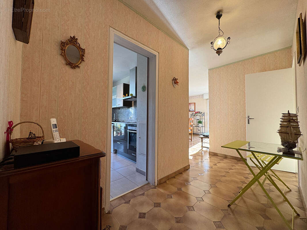 Appartement à MARSEILLE-10E
