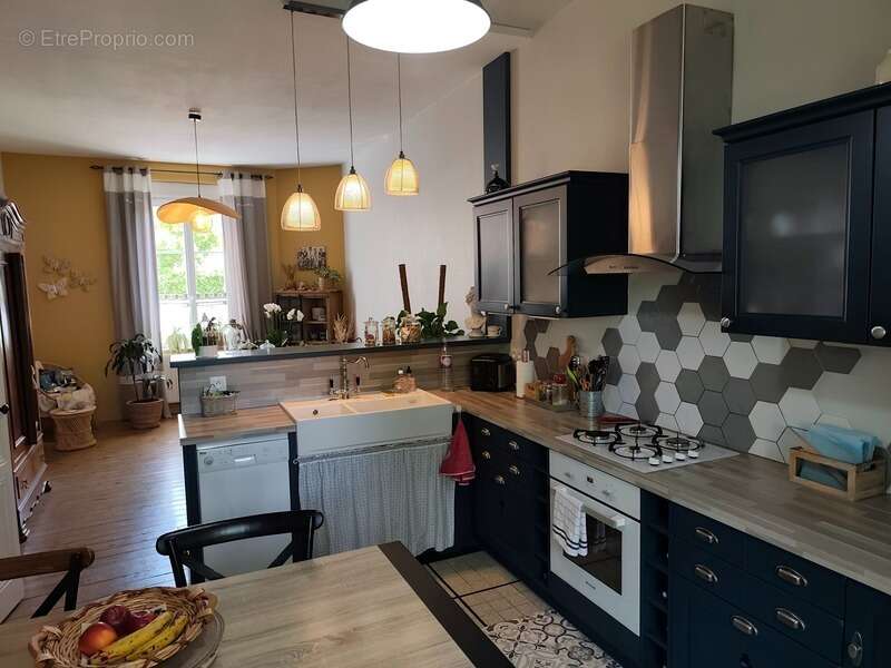 Maison à vendre 7 pièces ANGOULEME (16) - photo 11