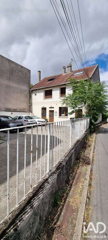 Photo 8 - Appartement à CONFLANS-SAINTE-HONORINE