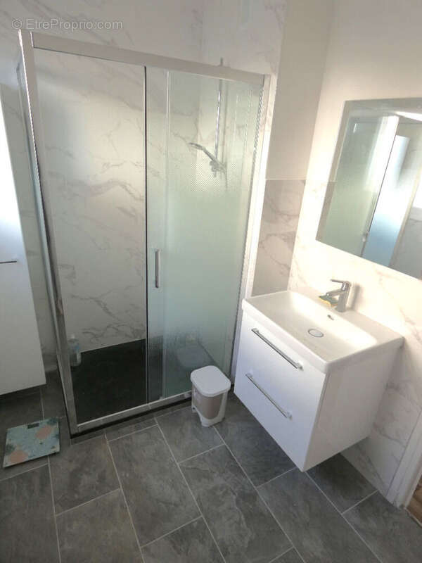 Appartement à NANTERRE