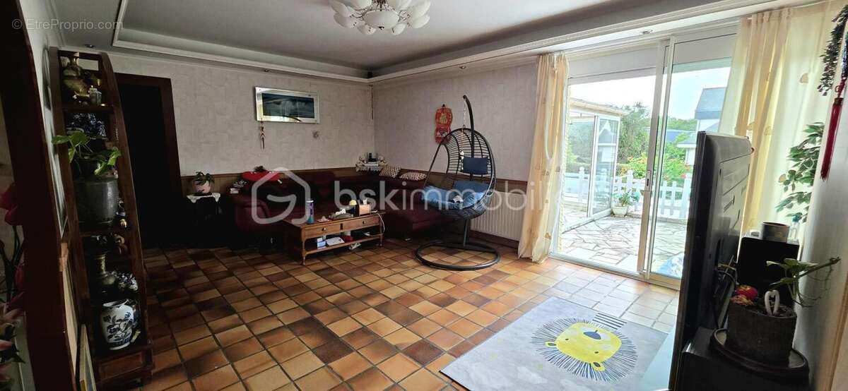 Maison à SAINT-BARTHELEMY-D'ANJOU