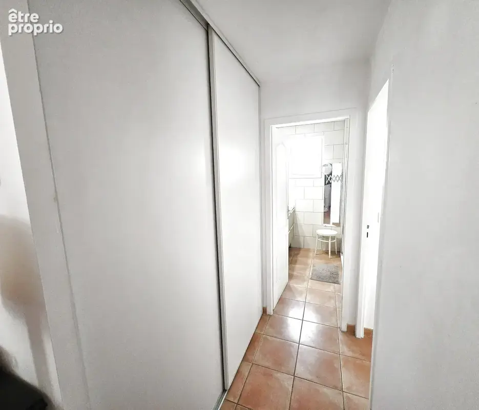 A vendre Villa 3 chambres garage 945 m2 terrain - photo 10
