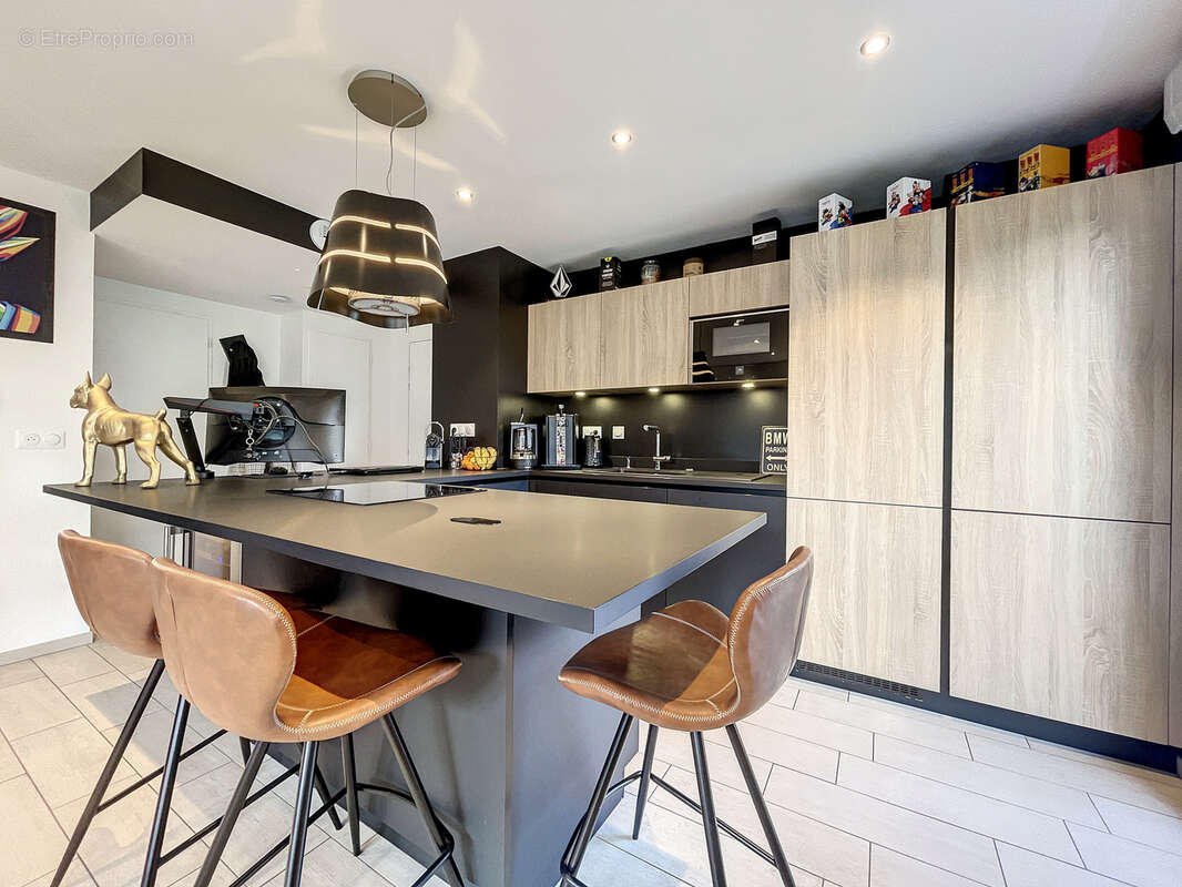 Appartement à BASSENS