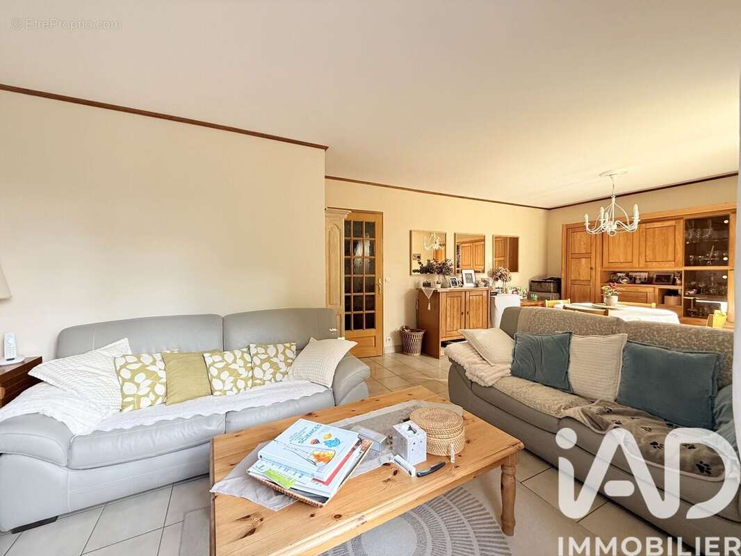 Photo 3 - Maison à PIERREFITTE-SUR-SEINE