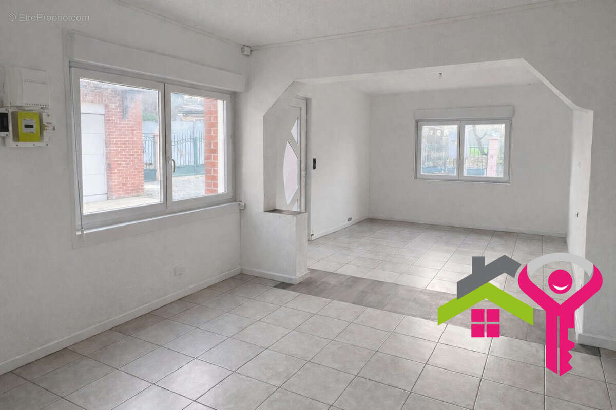 Maison à LA SENTINELLE