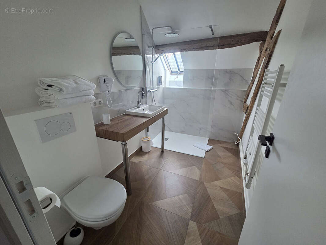 Maison à COUILLY-PONT-AUX-DAMES