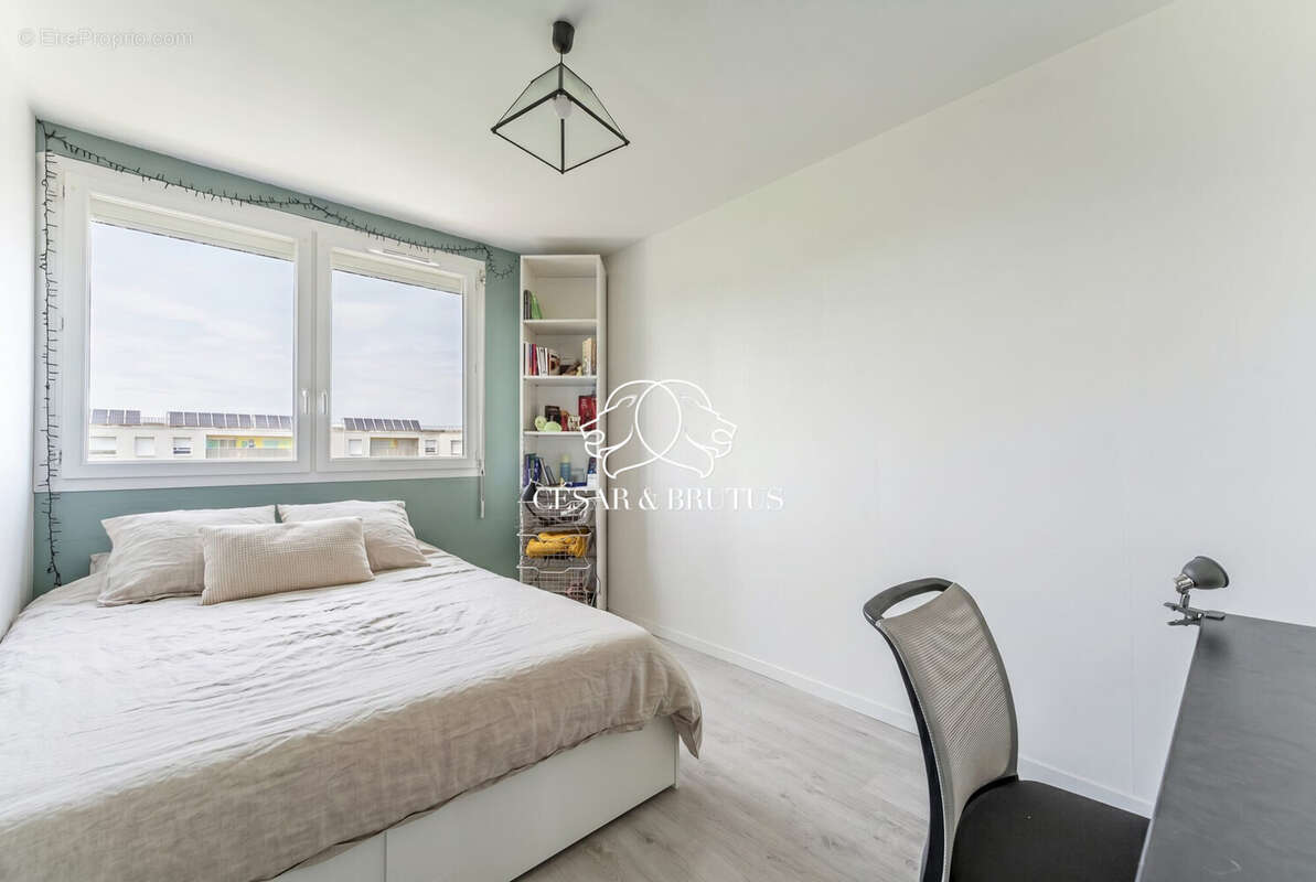 Appartement à BRON