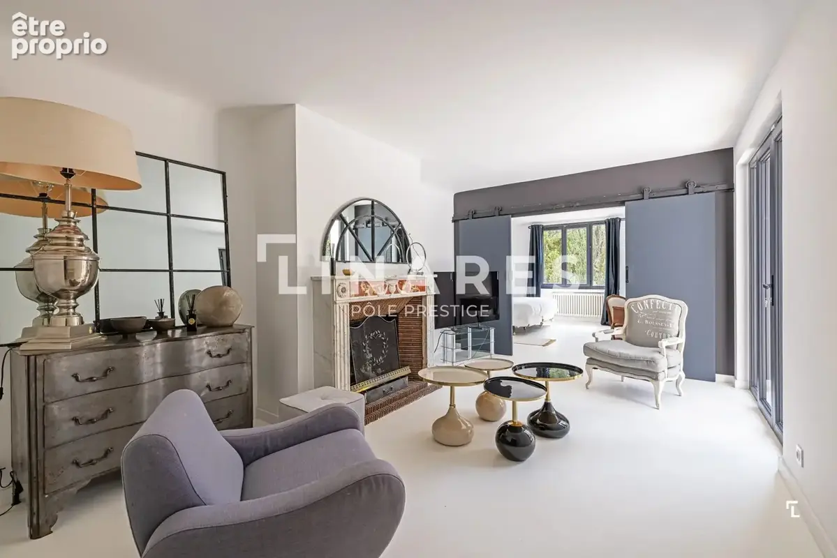 LA MOLIÈRE - Maison familiale de 248 m² avec piscine - Résidence sécurisée - 13100 Aix-en-Provence - photo 4