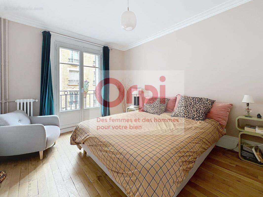 Appartement à ISSY-LES-MOULINEAUX
