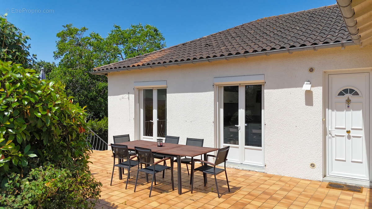Maison à BUXEROLLES