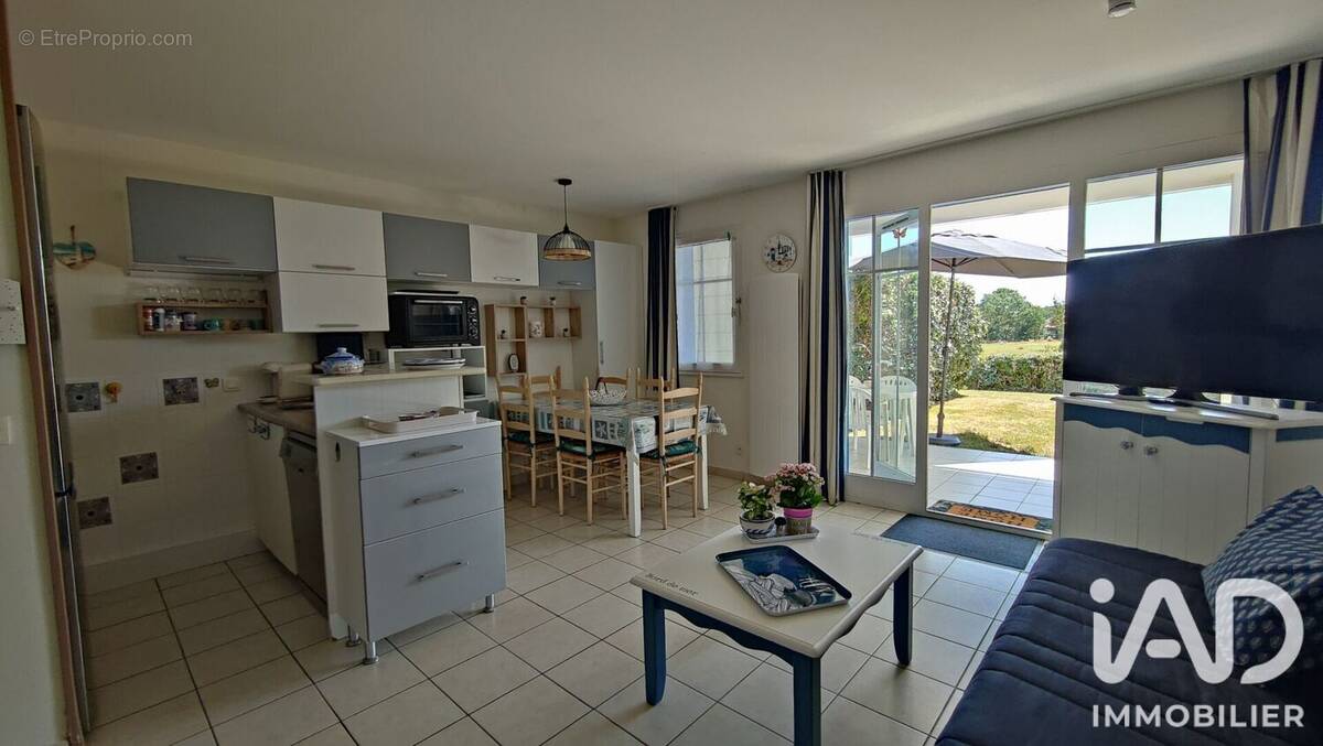 Photo 1 - Appartement à TALMONT-SAINT-HILAIRE
