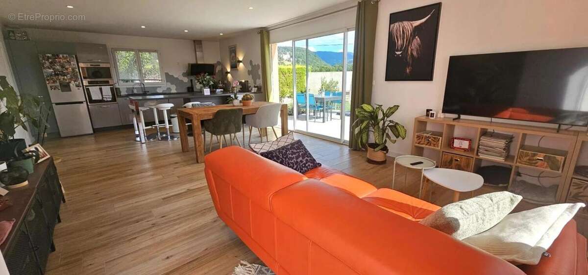 Maison à SAINT-JEAN-LE-VIEUX