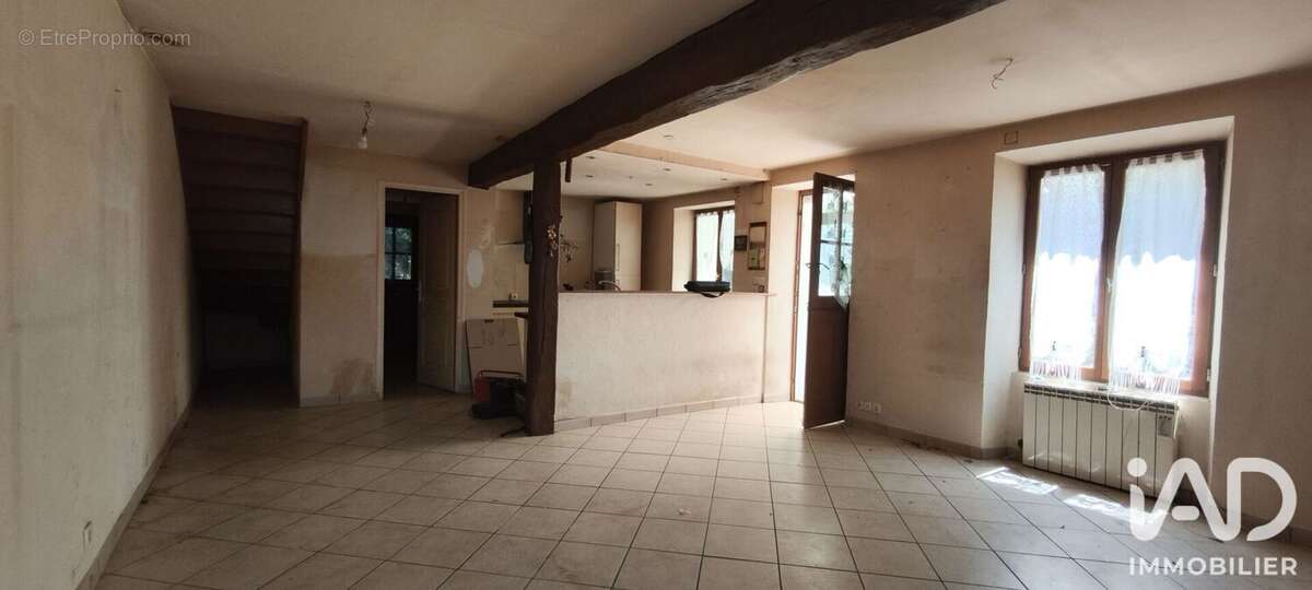 Maison 62 m² à Donnemarie-Dontilly  - photo 3