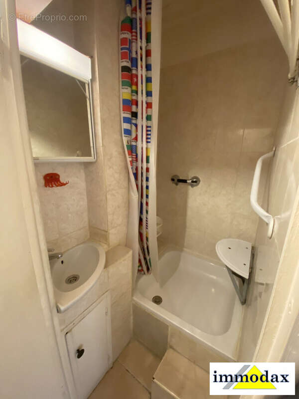 SALLE DE DOUCHE RDC - Maison à DAX