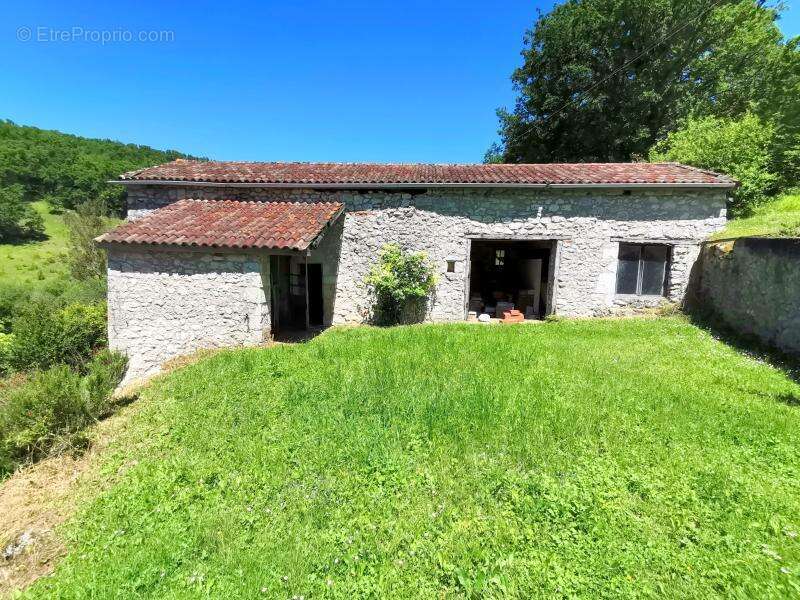 Maison à AURADOU
