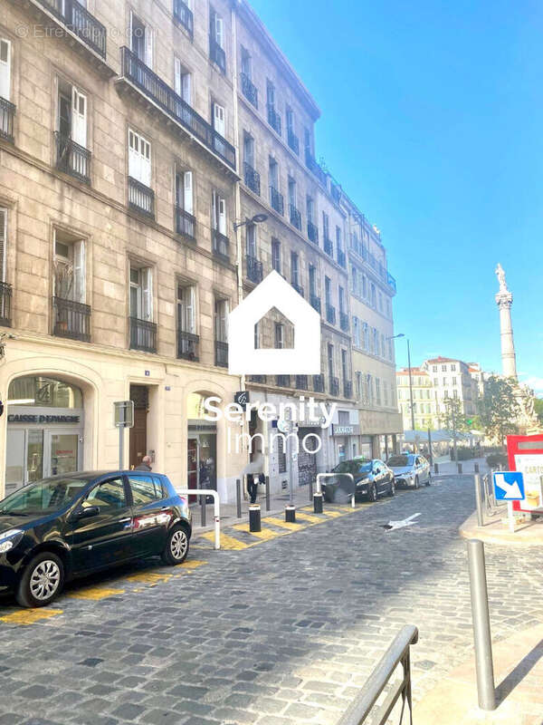 Appartement à MARSEILLE-6E
