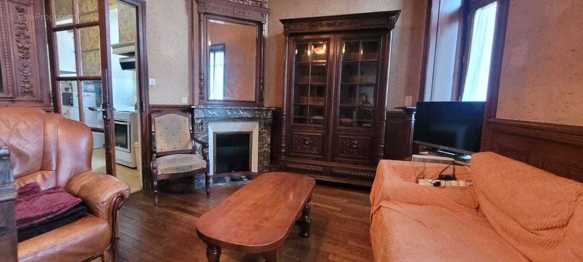 Appartement à ALLASSAC