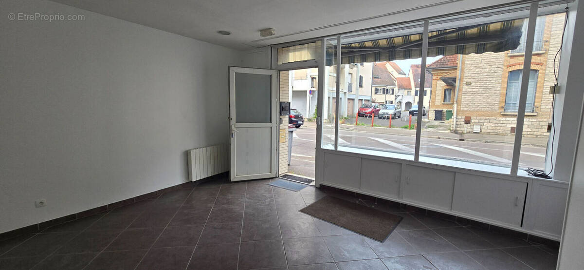 Autre à TROYES