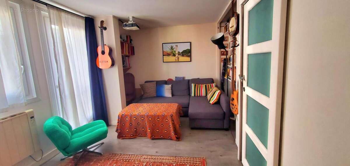Appartement à NEUILLY-PLAISANCE