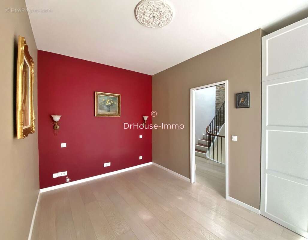 Appartement à MARSEILLE-9E
