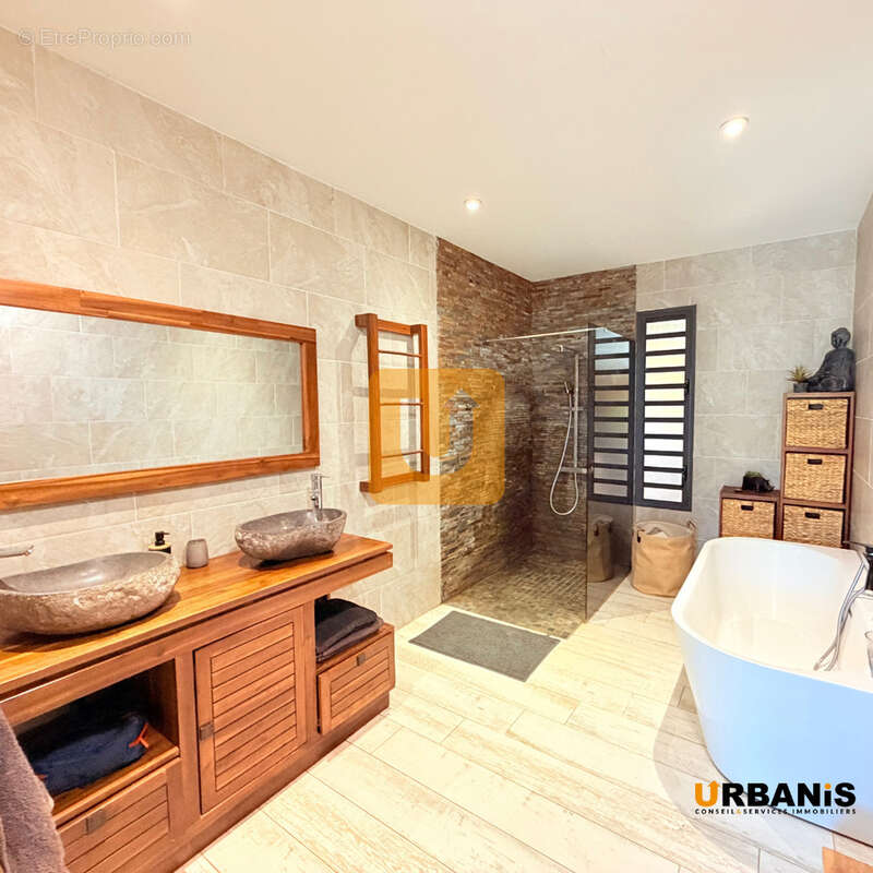 Maison à SAINT-PAUL