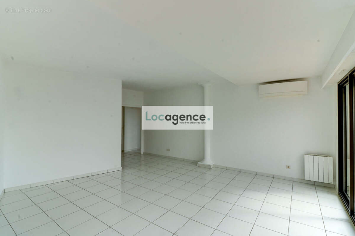 Appartement à THEOULE-SUR-MER