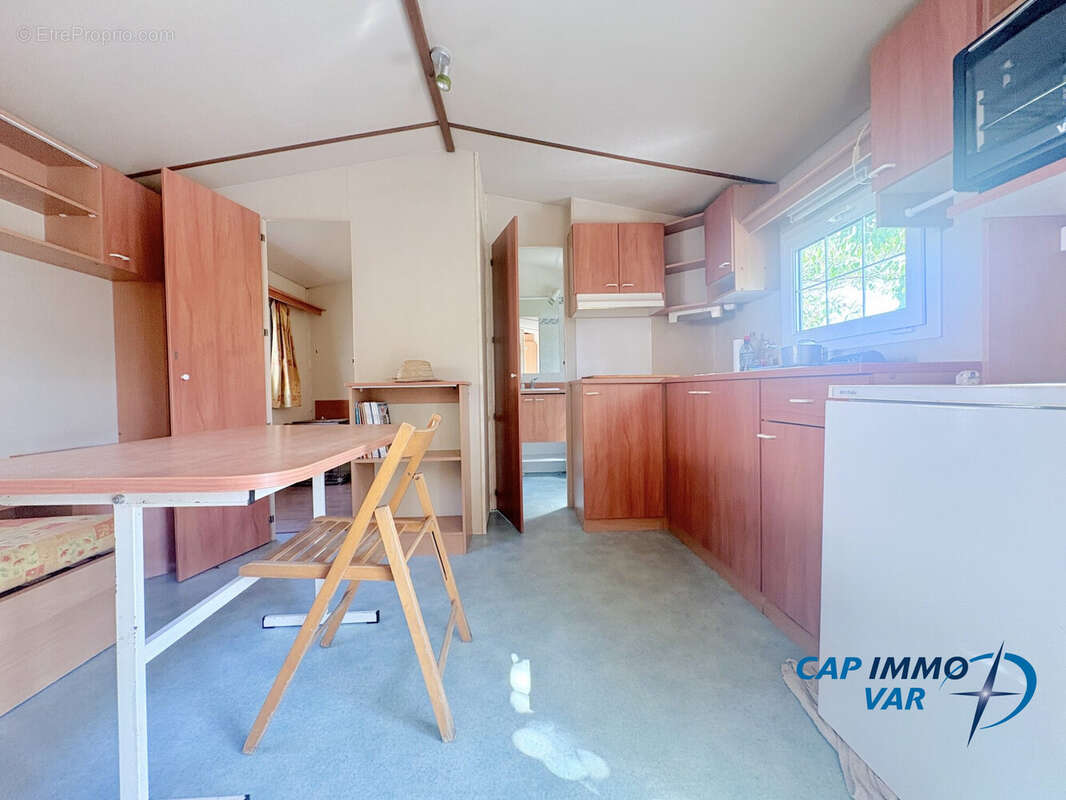 Maison 26 m² à Le Castellet  - photo 6