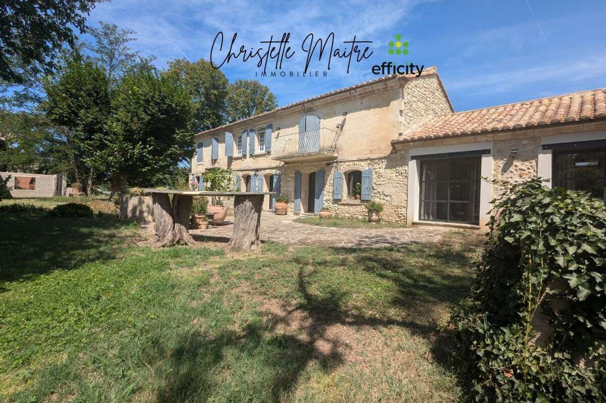 Maison à ARLES