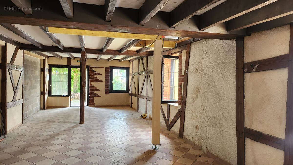 Maison à VILLARS-LES-DOMBES