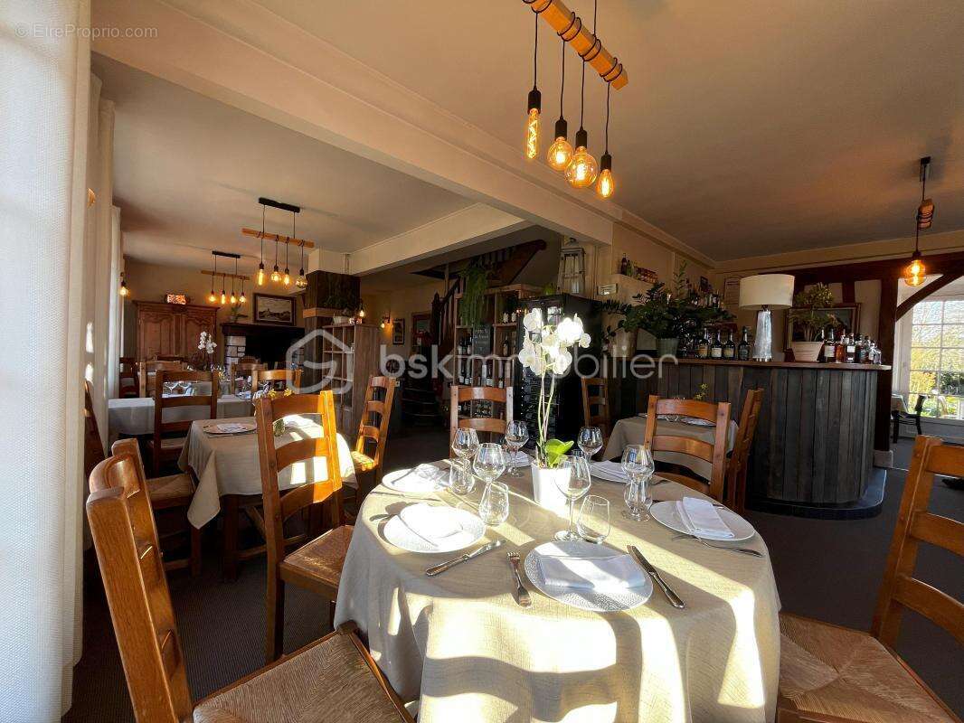 Commerce à HONFLEUR