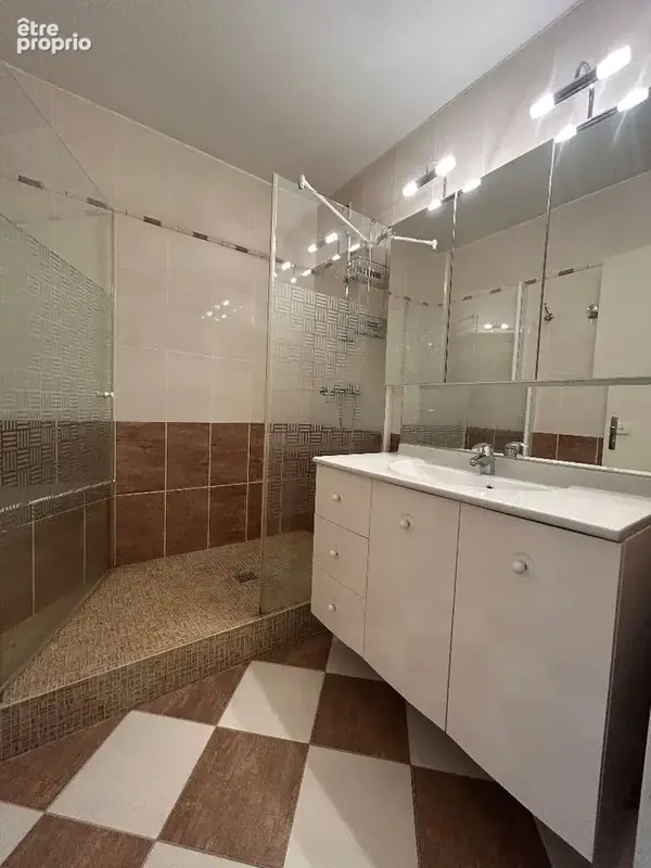 Appartement 3 pièces de 66 m² - photo 6