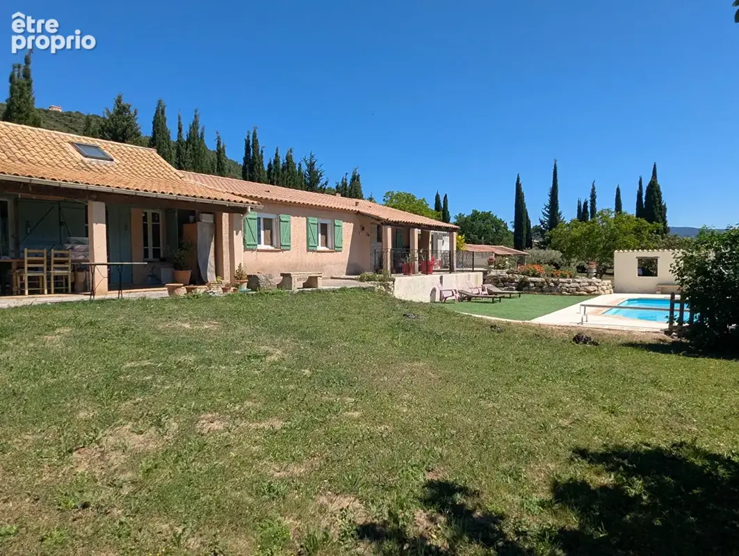 SALERNES, maison de plain-pied avec dépendance, piscine, 4 garages sur 2.945 m² de terrain - photo 2