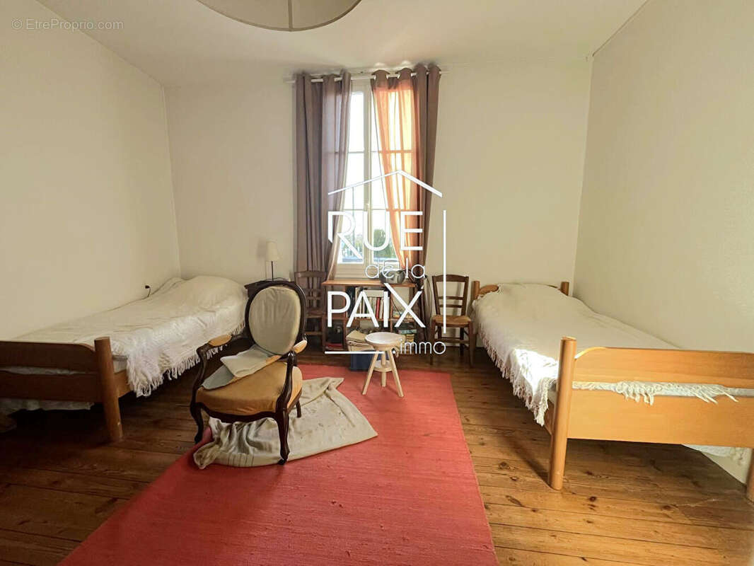 Maison à CHATELLERAULT