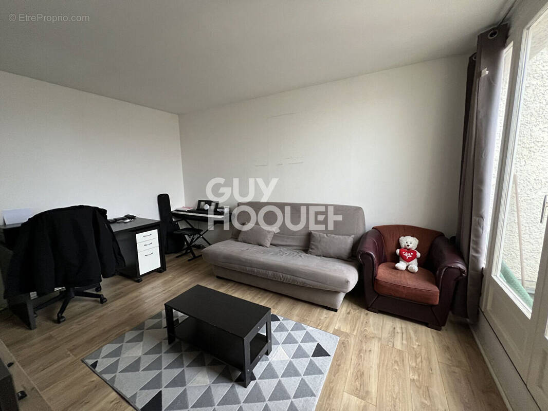 Appartement à MILLY-LA-FORET