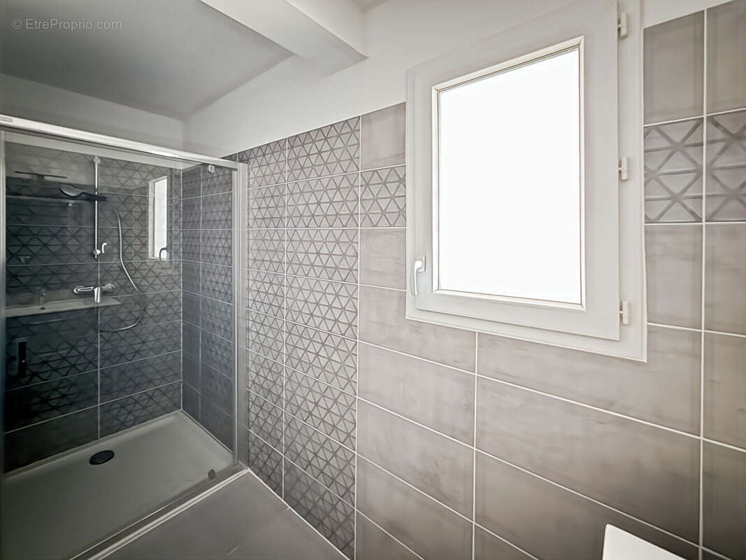 Appartement à CHATEAURENARD