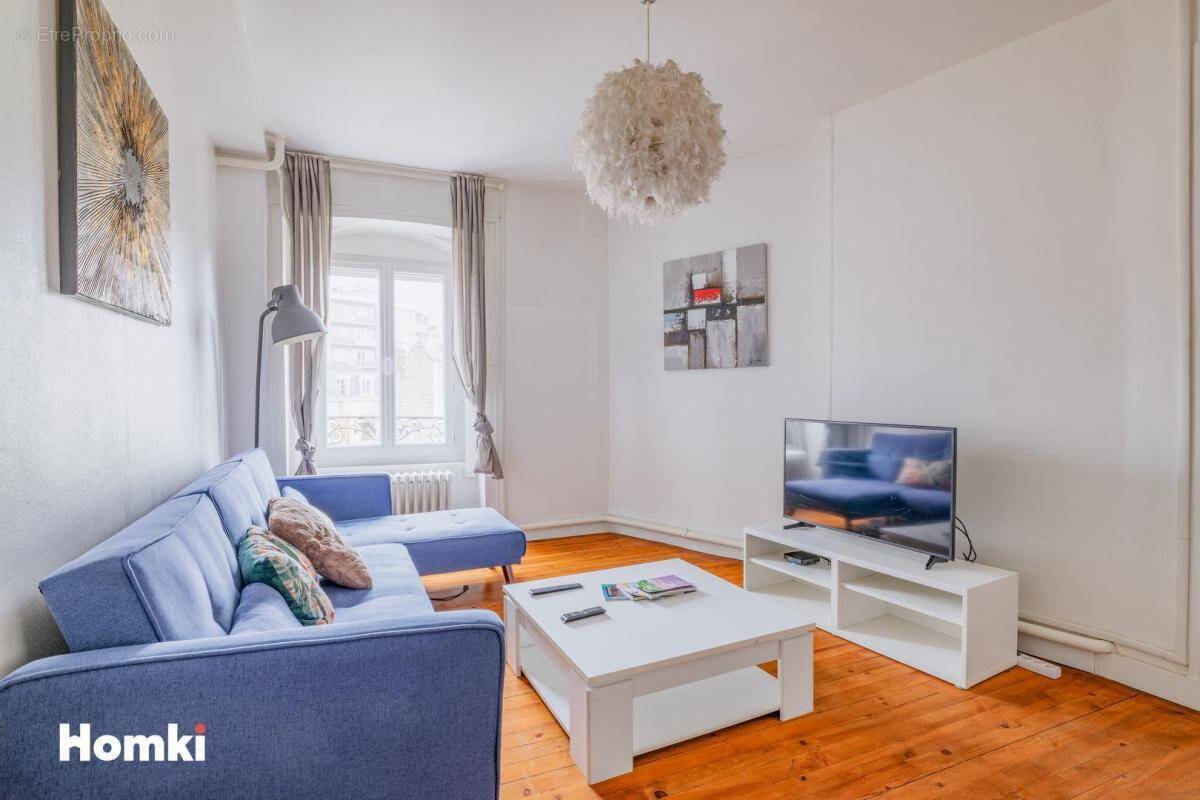 Appartement à SAINT-ETIENNE