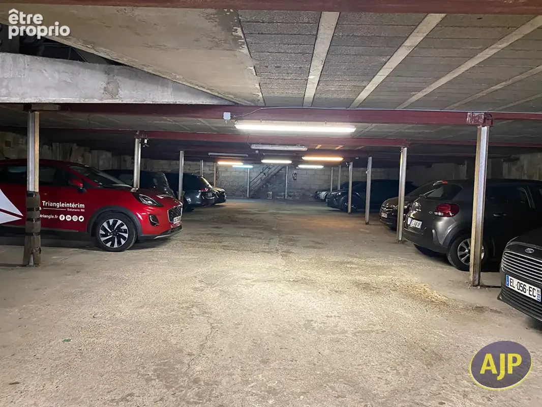 Parking à BORDEAUX