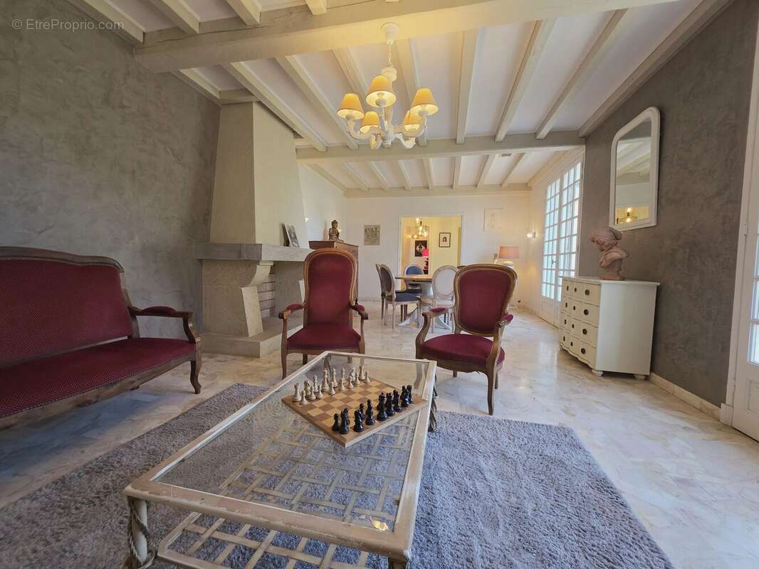 Maison à AURIAC-SUR-DROPT