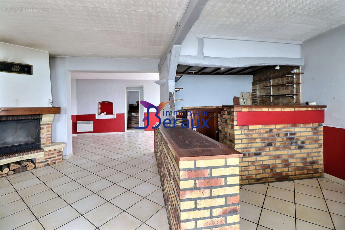 Maison à LE MESNIL-SOUS-JUMIEGES