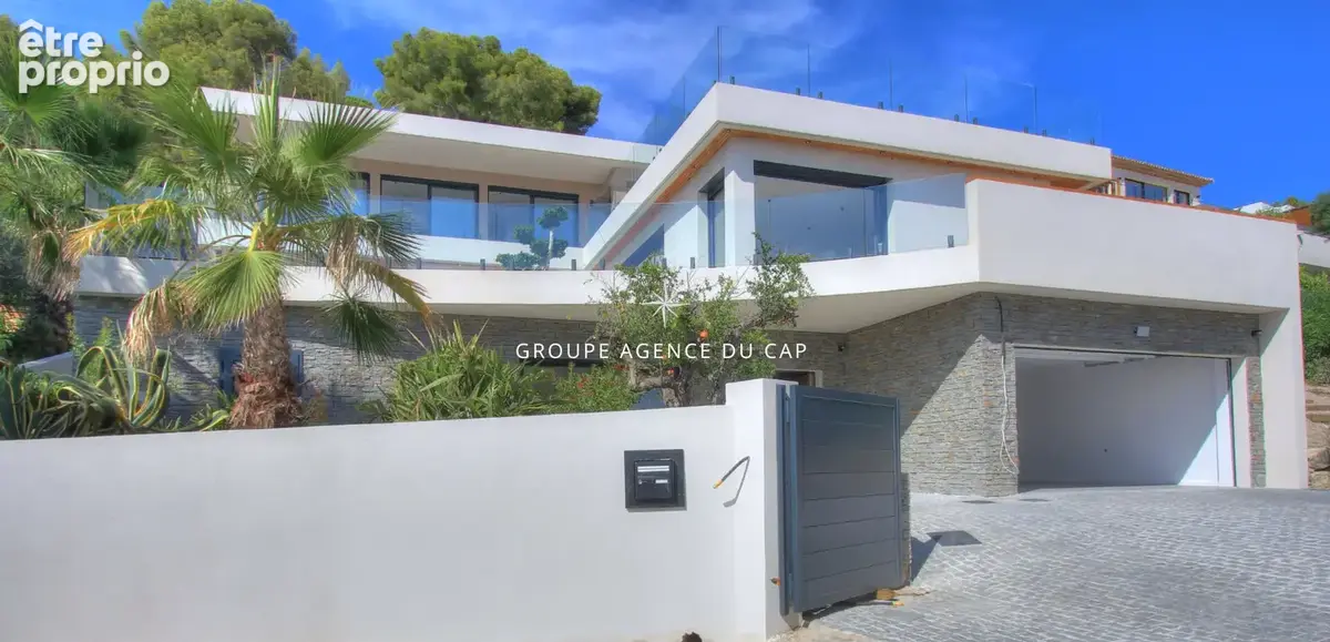 À vendre villa contemporaine de 350m² 8 pièces avec vue mer, à pied des plages et des commerces des issambres - photo 5