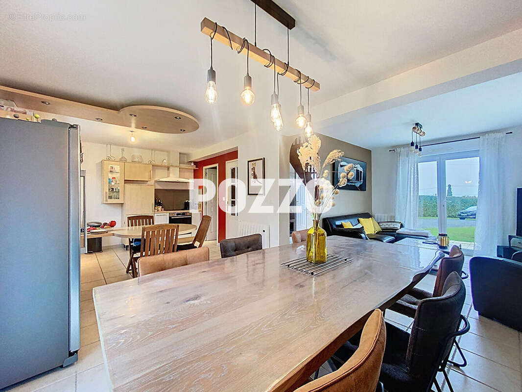 Maison à SAINT-JEAN-DES-BAISANTS