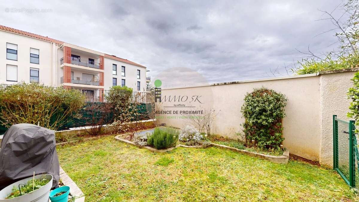 Appartement à RILLIEUX-LA-PAPE