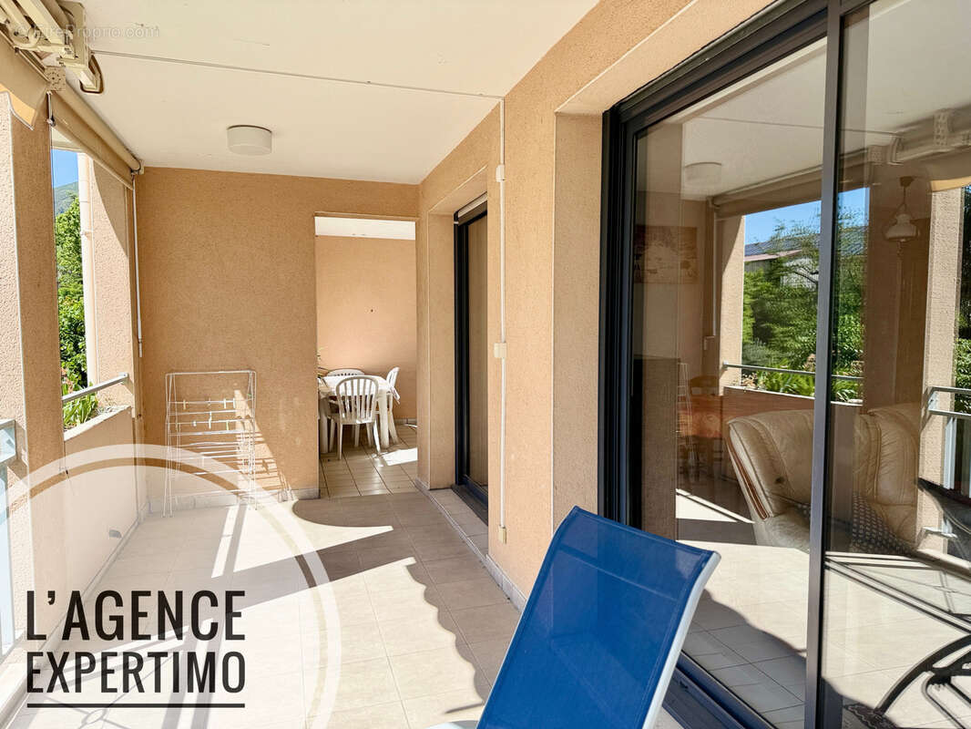 Appartement à NYONS