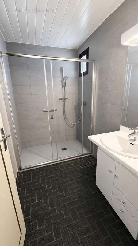 Appartement à LA RAVOIRE