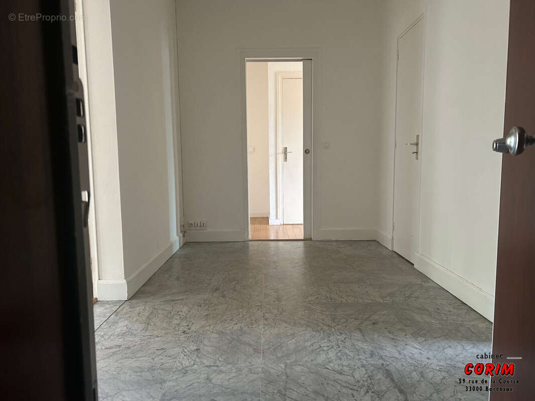 Appartement à BORDEAUX