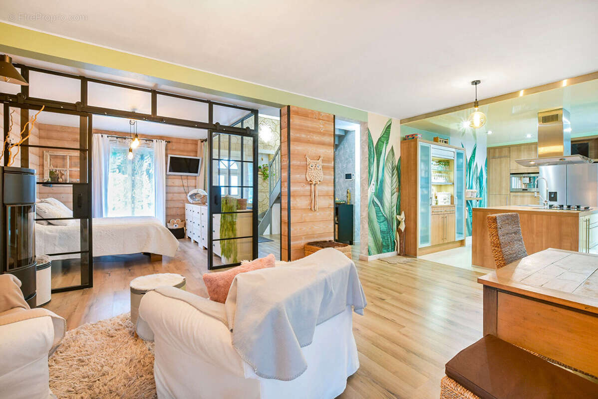 Maison à CHAUMES-EN-BRIE